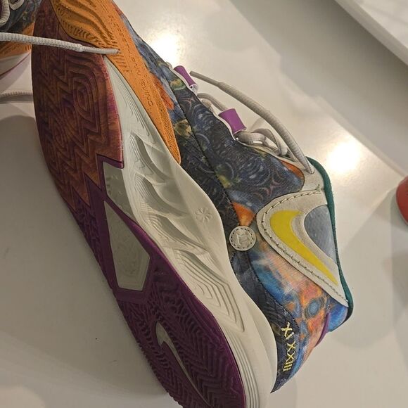 Nike kyrie 8 mens shoe size 11.5 - Picture 7 of 10